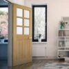 Deanta Ely Prefinished Oak Bevelled Glaze Interior Door 1981 X 762 X 35mm - 35ELYGBX762FSC