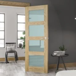 Deanta Coventry Prefinished Oak Frosted Glaze Interior Door 1981 X 686 X 35mm - 35HP1GFX686FSC
