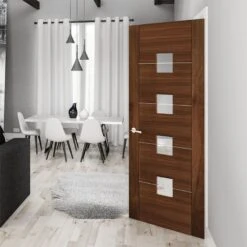 Deanta Valencia Prefinished Walnut Glazed Interior Door 1981 X 610 X 35mm - 35VALGWX610FSC