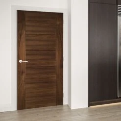 Deanta Seville Prefinished Walnut Interior Fire Door 1981 X 762 X 45mm - 45UK12WF/DX762FSC