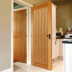 JB Kind Thames Oak Interior Fire Door 2040 X 726 X 44mm - VOTHA726FD30 -Bostitch Store v o votha726fd30 3